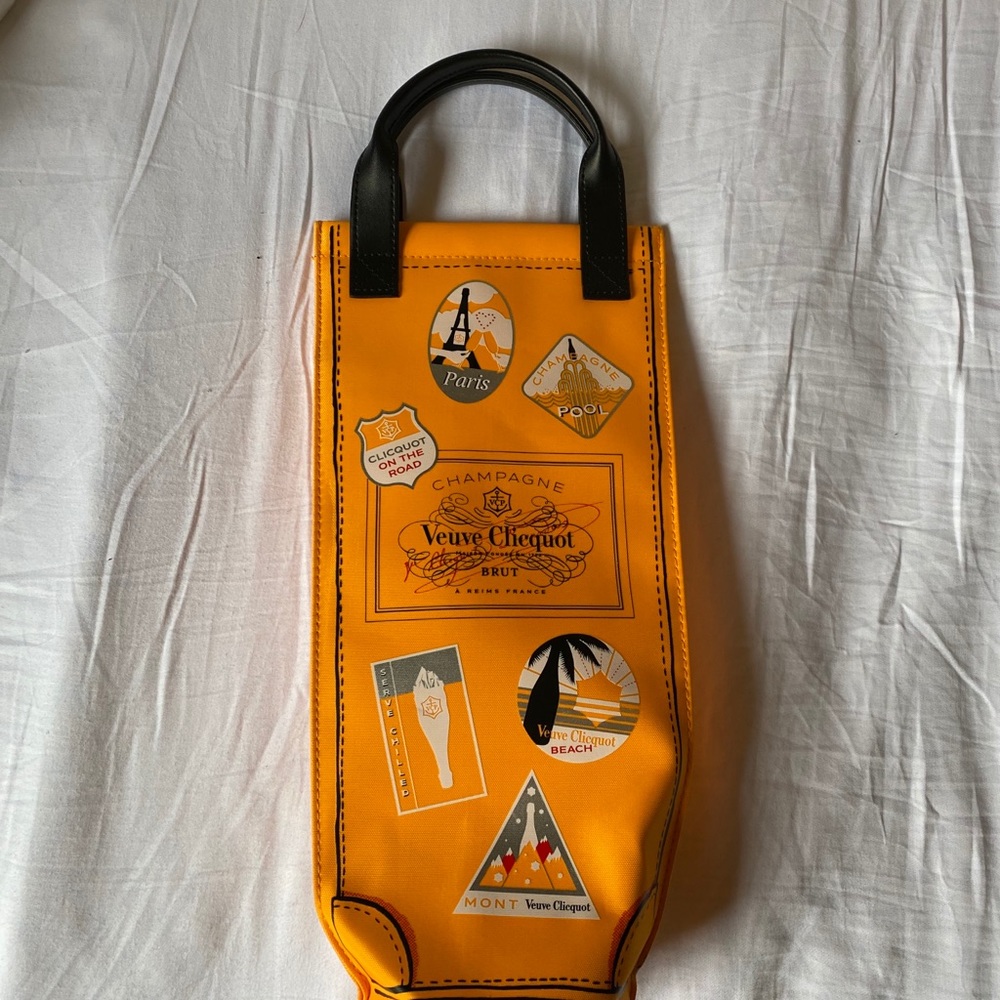 Veuve clicquot champagne bag